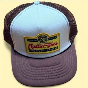 Austin, Texas Live Music Capital Trucker Hat - White & Brown